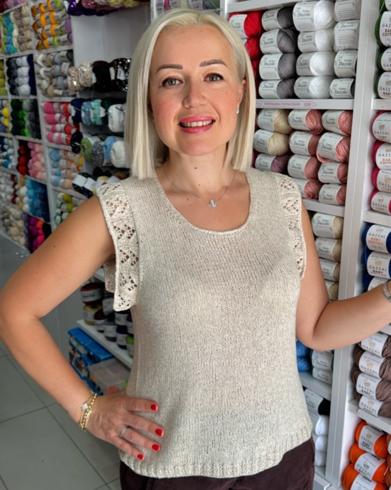 Nevel Lenora – Soft & Breathable Linen-Viscose Blend Yarn for Summer Knits