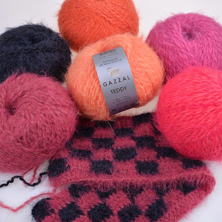 Gazzal Teddy Yarn – Soft Plush Sport Weight Yarn 50g 150m – Merino Blend for Knitting and Crochet