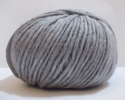 Nevel Solin Yarn – Soft Cotton Silk Merino Blend for Cardigans Tops and Spring Knitting